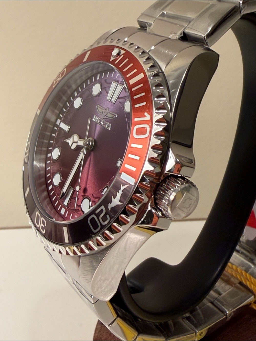 Invicta Pro Diver – 43mm | Brown & Grey Gradient Dial | New with Box - Picture 2 of 7